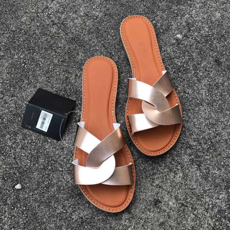 New Slides Women Summer Slippers Outdoor Beach Shoes Fashion Brand Slip-on Ladies Footwear Flat with Female Leather Sandals