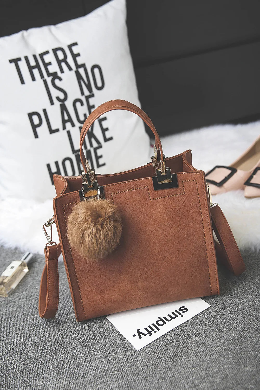 Female Shoulder bags for women 2024 New fashion crossbody bag luxury handbags women bags designer travel Hairball bag