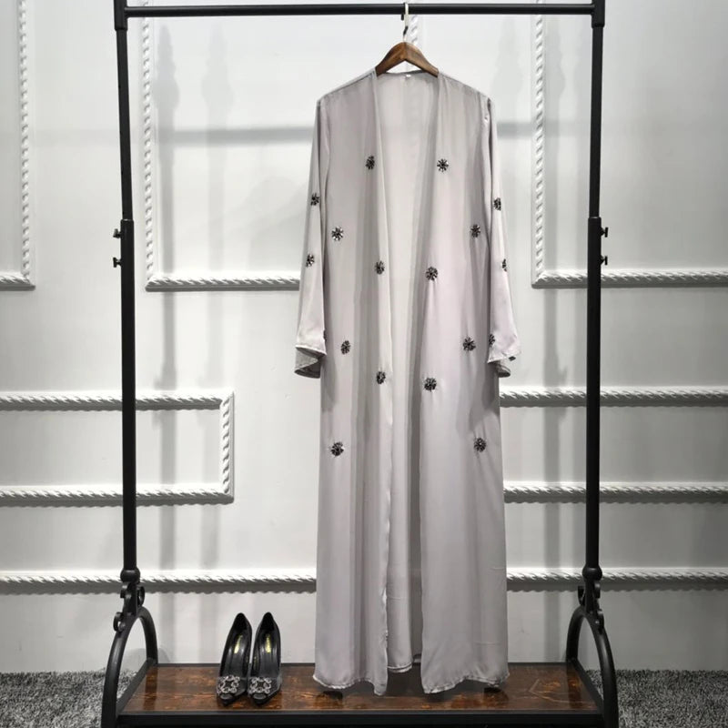 Gulf Islamic Abaya with a Modern Design