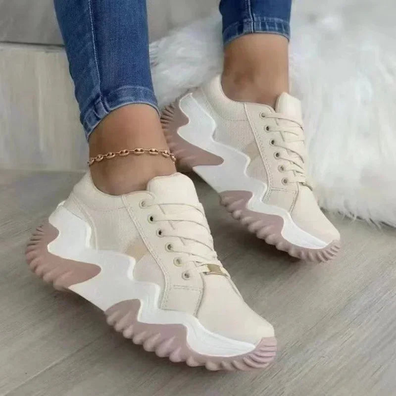 2024 new Women White Platform Leather Casual Sneakers Ladies Chunky Vulcanized Shoes Woman High Fashion Thick Soled Wedge Shoes