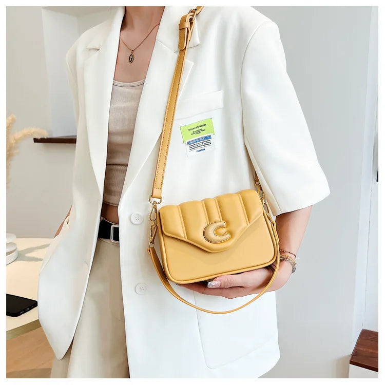 Vintage Designer Flap Handbag and Purse for Women Shoulder Crossbody Bags 2022 New Letter Ladies Messenger Bag High Quality