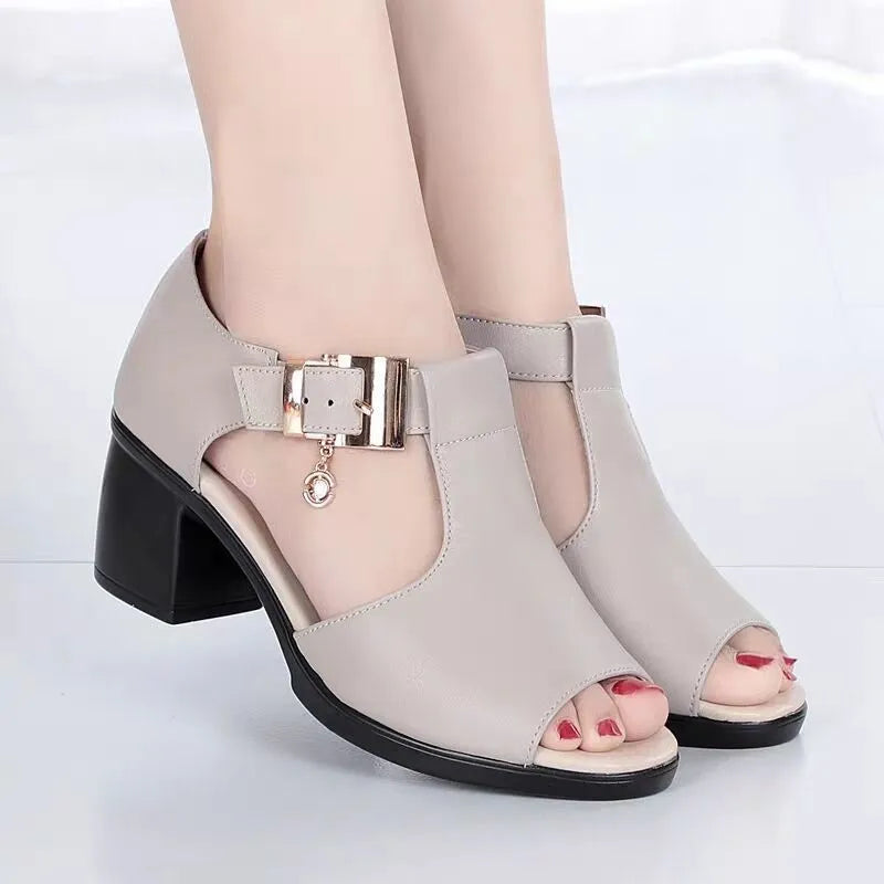 Summer 2023  Fashion Sexy Fish Mouth Hollow Roman Thick with Beaded High Heels Female Sandals Sandalias De Las Mujeres